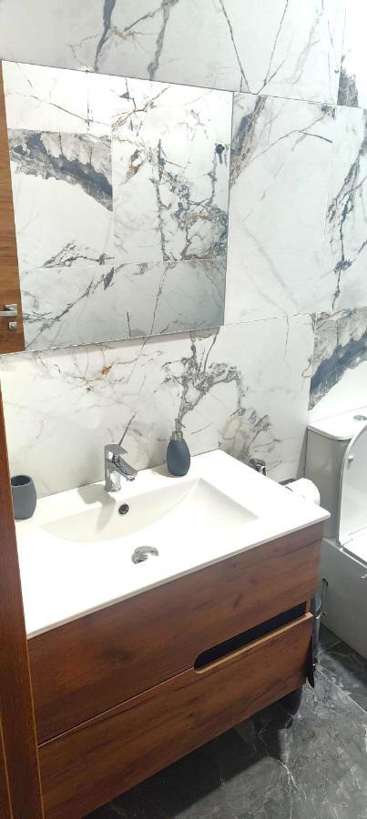 Beautiful Appartment In Martorell Zewnętrze zdjęcie