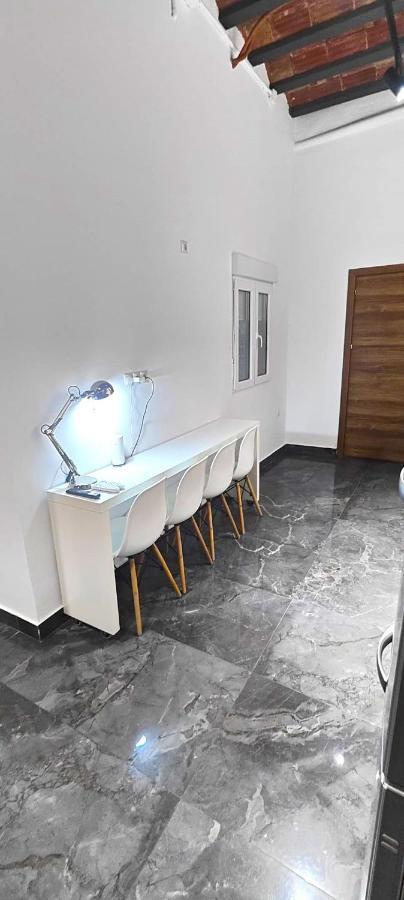 Beautiful Appartment In Martorell Zewnętrze zdjęcie